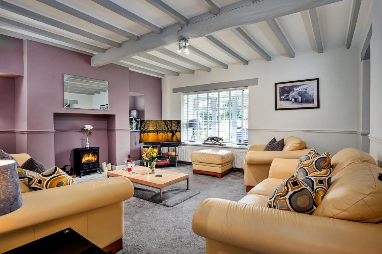 Finest Retreats - Cloggers Cottage Darley 外观 照片