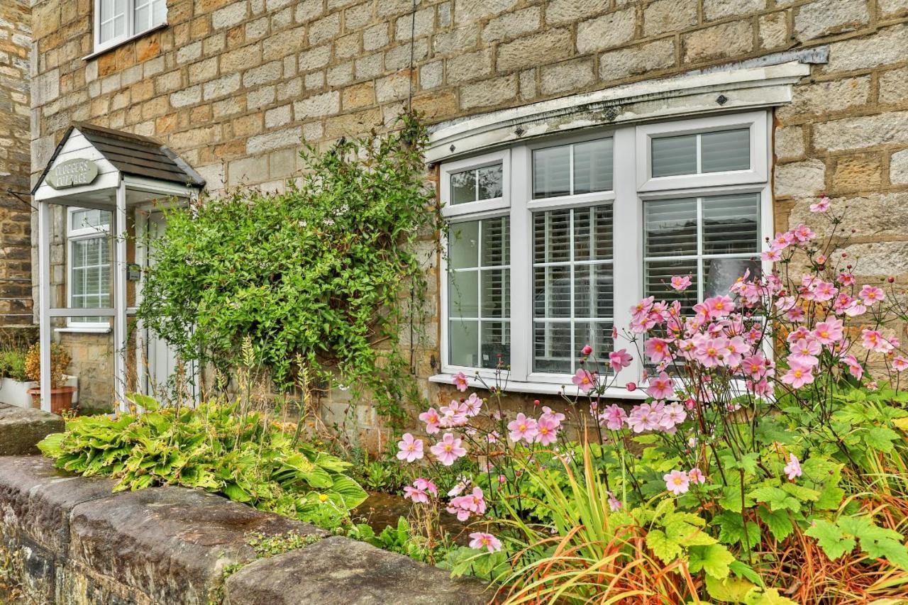 Finest Retreats - Cloggers Cottage Darley 外观 照片
